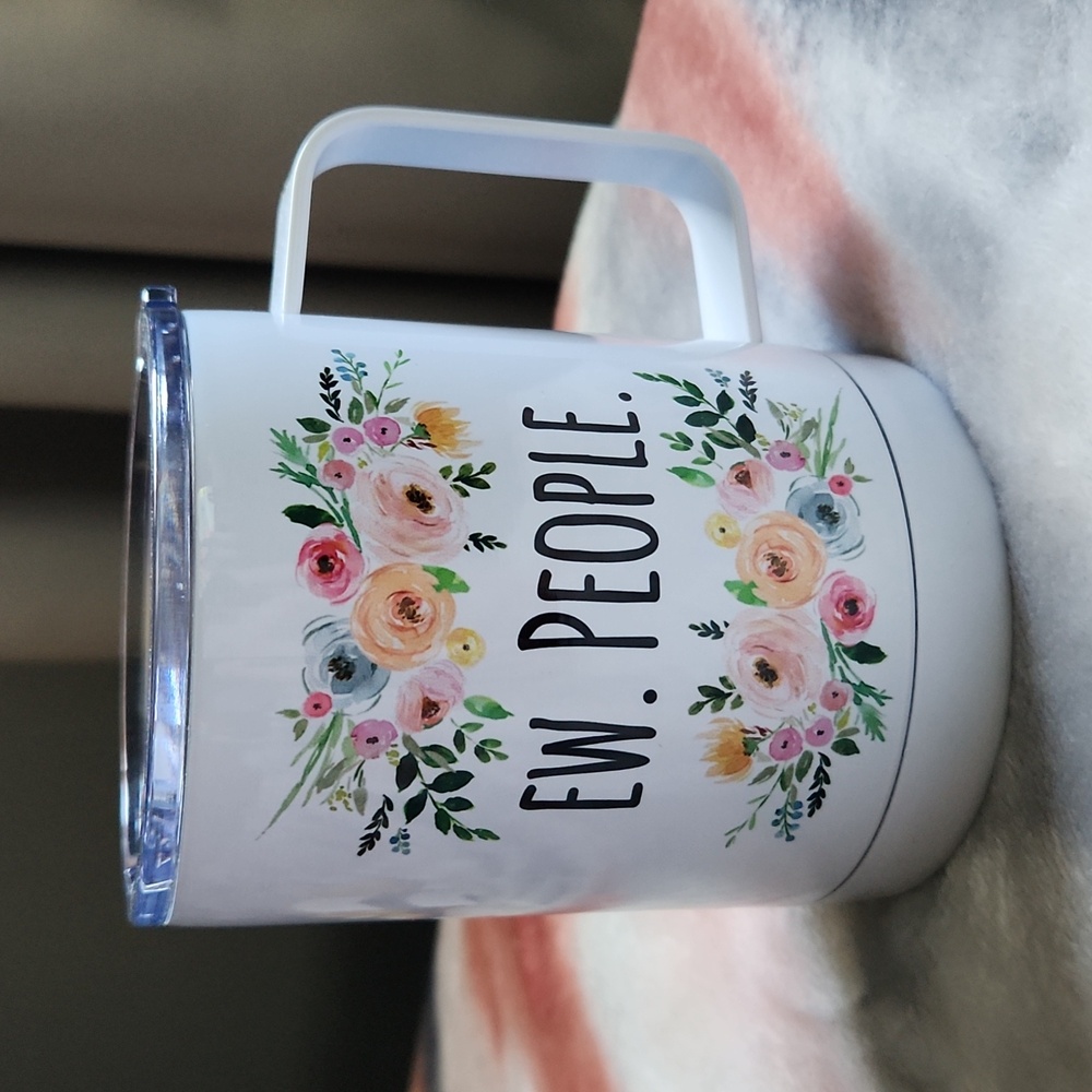 New 12 oz travel mug with lid